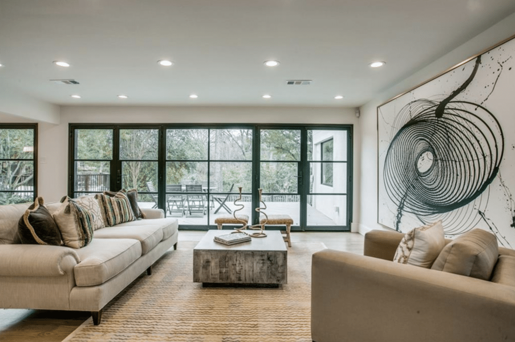 01_6863-Carolyncrest-1024x680