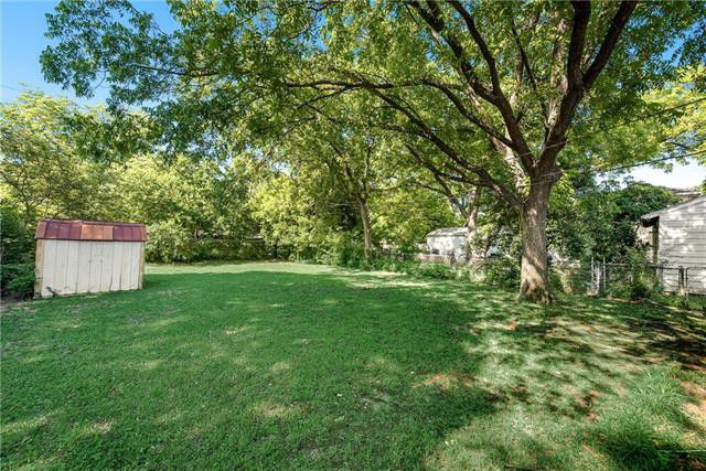 Oak Cliff Ooooh: Elmwood Cutie Ready for Renting