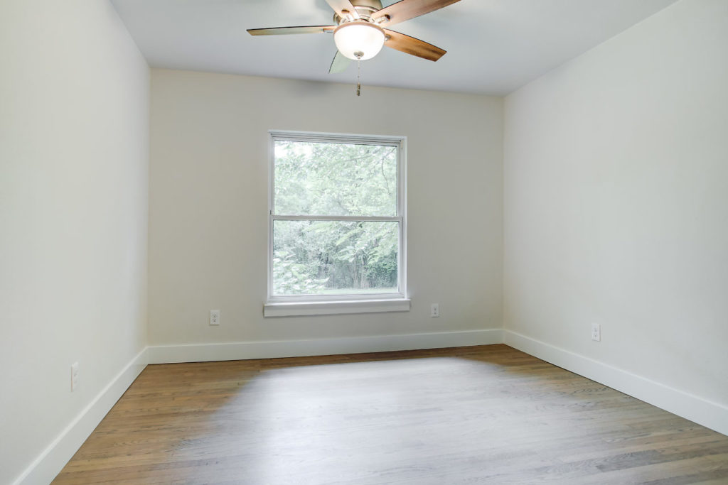 001-9330AltaMiraDrive-Dallas-TX-75218-small-1