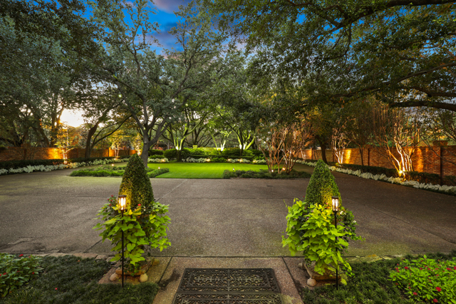 07_4730RoyalLane_007_mls-1