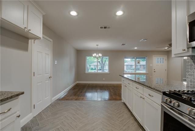 10226-Eastwood-Living