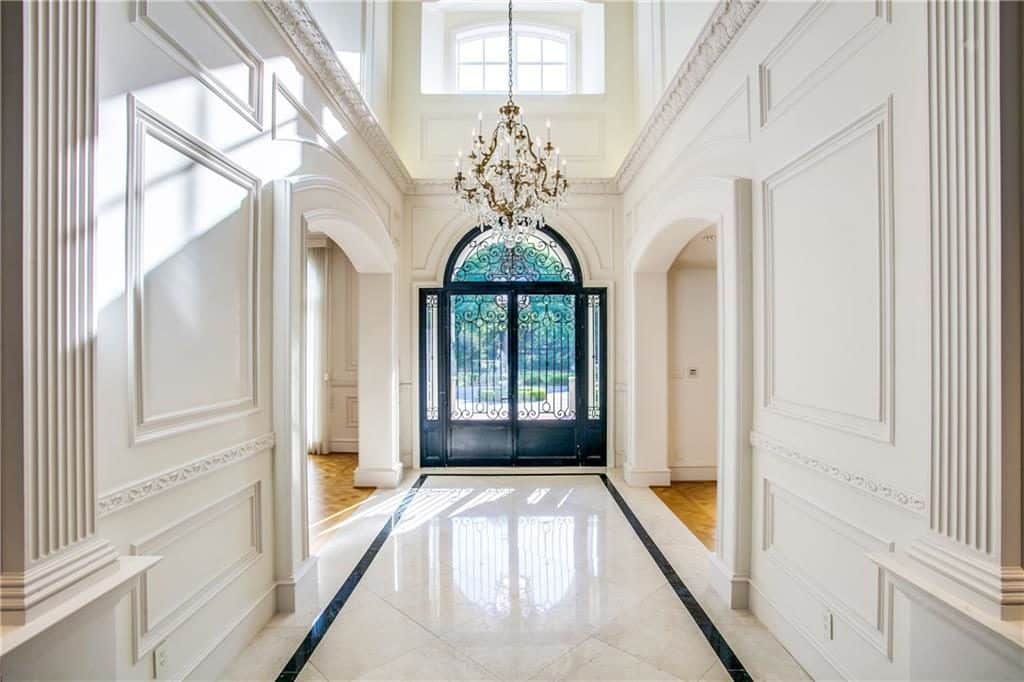 Inwood-Road-home-destruction