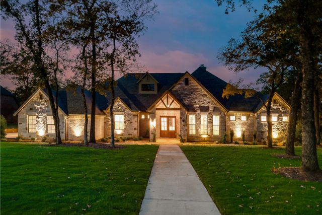 1041-Braewood-Court-_-09