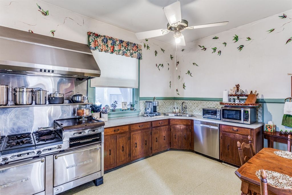 Fabled Preservationist