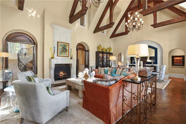 10706-Bridge-Hollow-Back-1