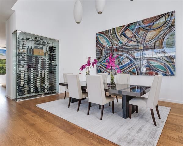 11-Winding-Lake-kitchen-2-a