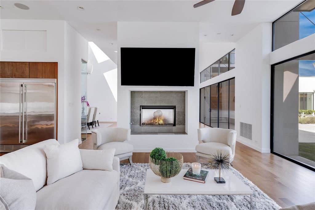 11-Winding-Lake-kitchen-2-a