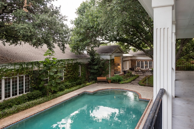 11053Strayhorn-3386H-1