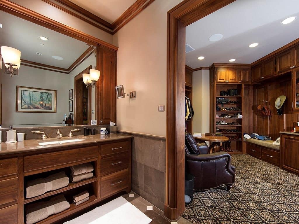 1112-Post-Oak-aerial-1024x768