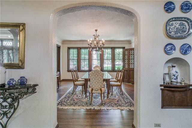 1122-Montclair-vector