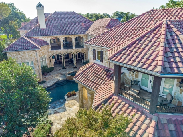 Hillcrest Estates Italian Villa