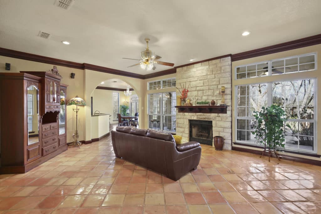 47_140Brookbend_047_mls-1024x768