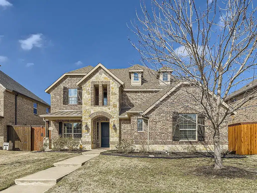 Check out this stunning Frisco home