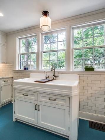 1321-E.-Canterbury-Ct.-HCHOTW-vector-1