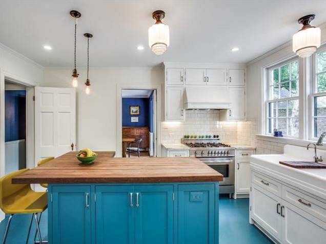 1321-E.-Canterbury-Ct.-HCHOTW-vector-1