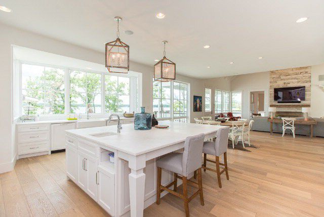 13380-Waterside-Drive-Malakoff-long-view