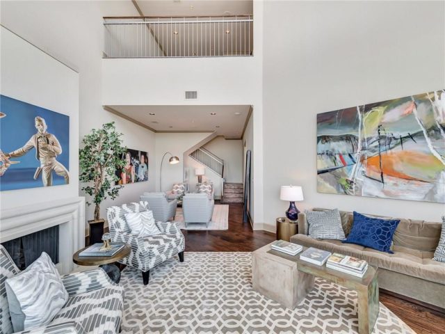 13886201-26-l-1024x768