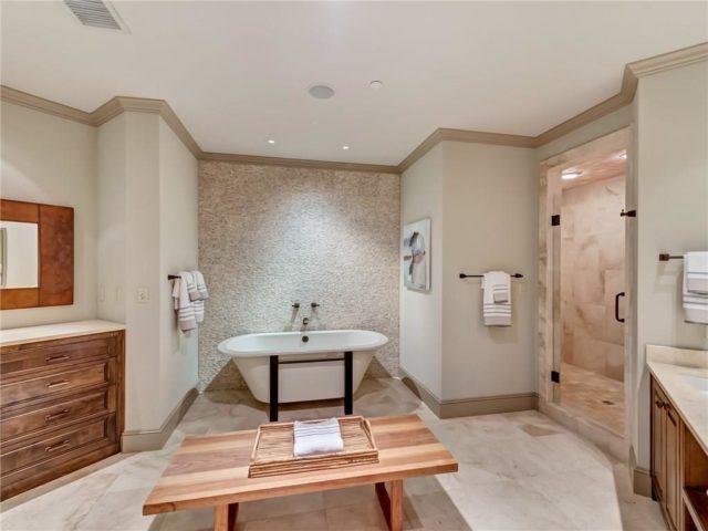 13886201-26-l-1024x768