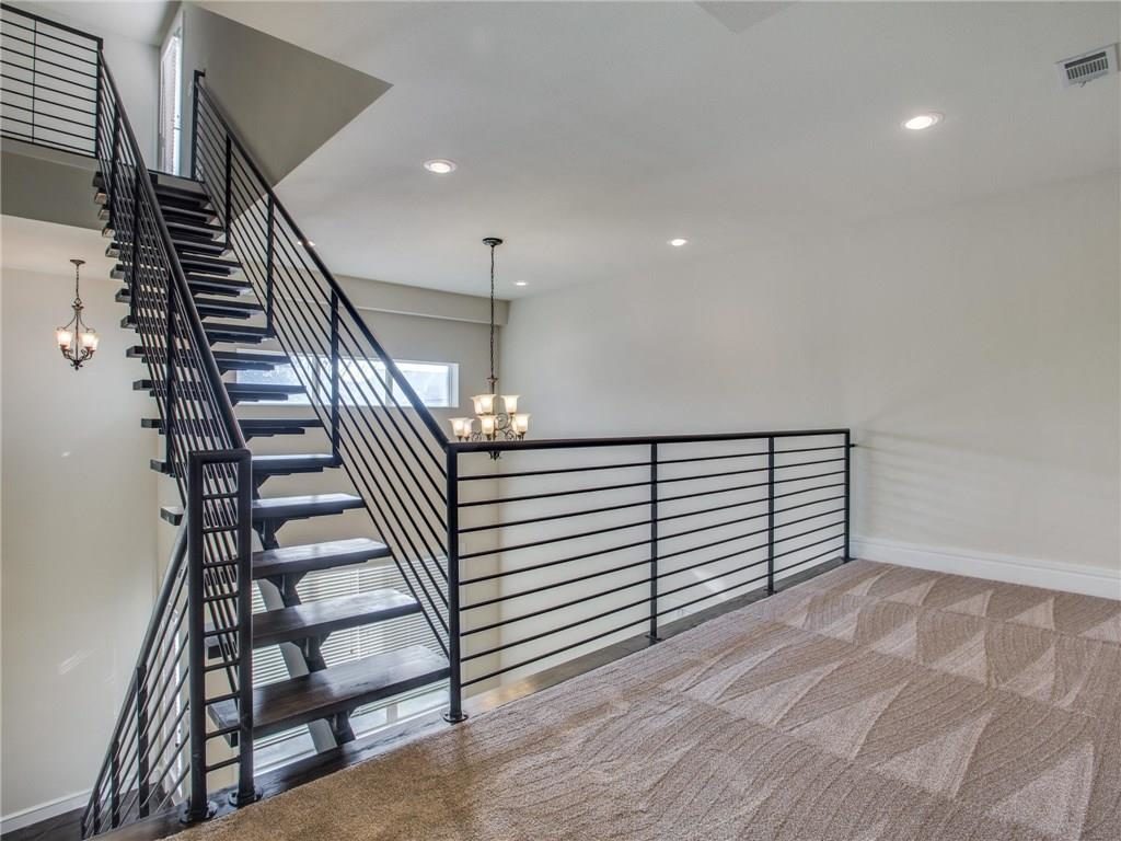 13982149-6-o-1024x768