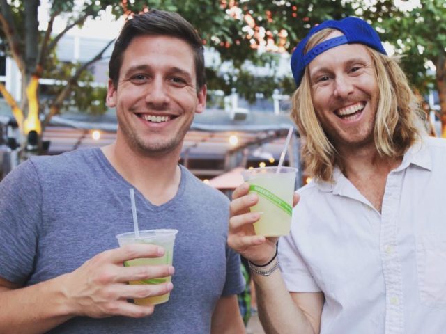 14238212_854080761394079_1171585217810062714_n-e1518202951986