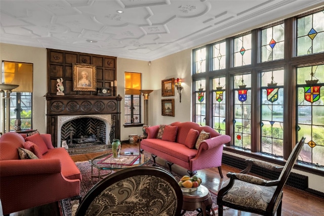 Kessler Park Old English Tudor