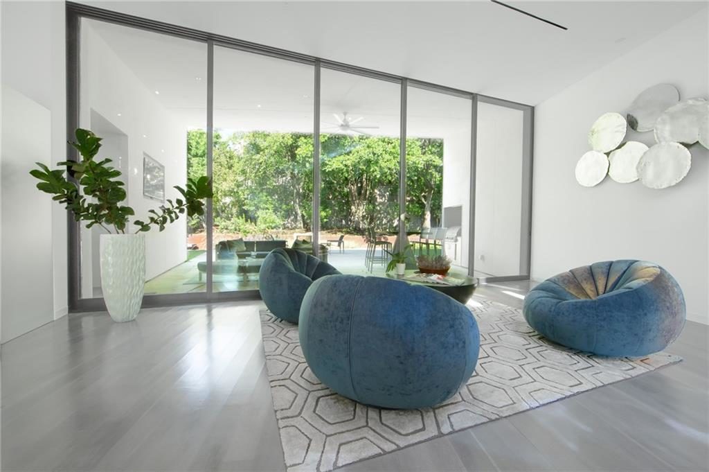 14631-Winnwood-ext-1024x681