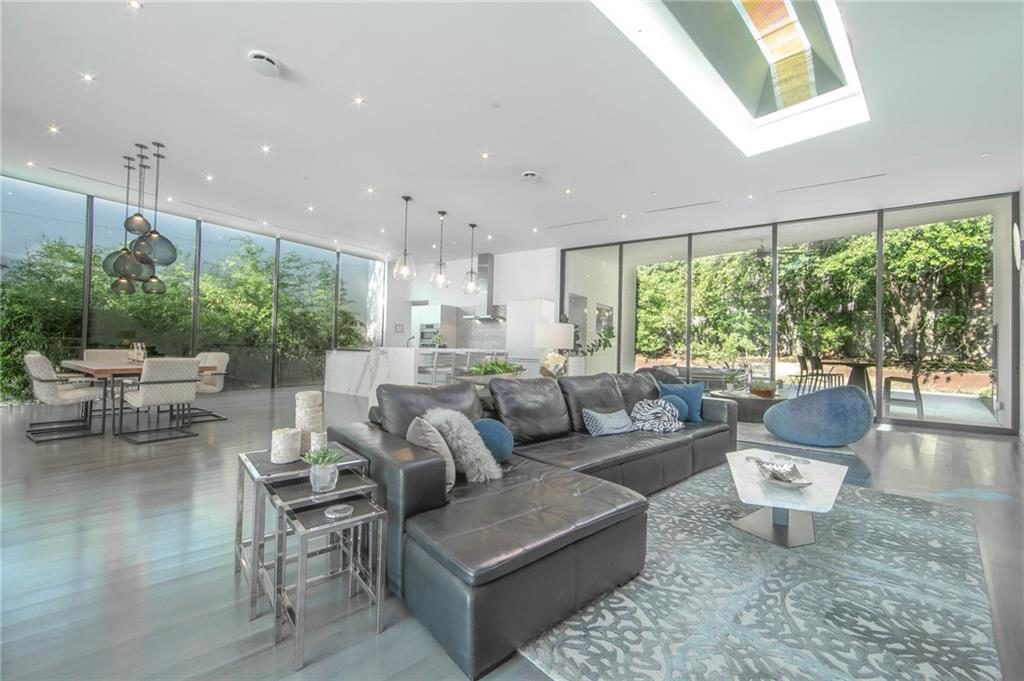 14631-Winnwood-ext-1024x681