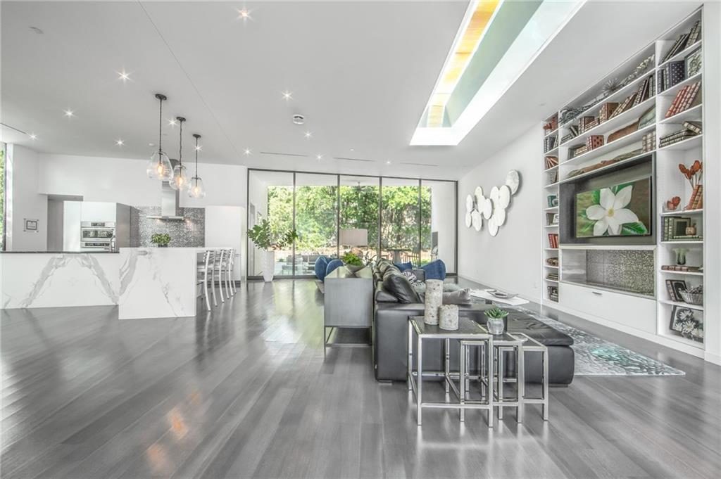 14631-Winnwood-ext-1024x681