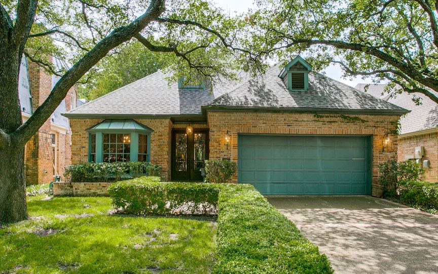 001-5818PrestonFairwaysDrive-Dallas-TX-75252-small-1024x685