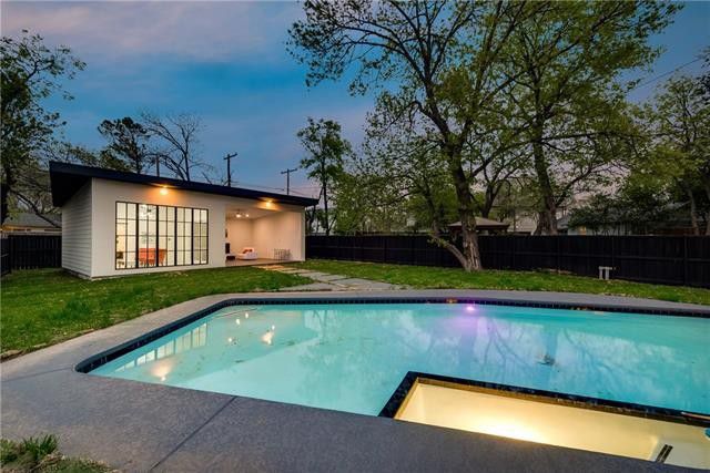 186b5f47dc4e1600ea259176902f3801l-m0xd-w1020_h770_q80