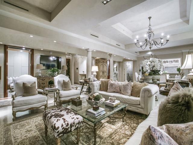3401-Lee-Pkwy-a
