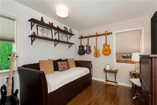 2104-Forest-Oaks-Front