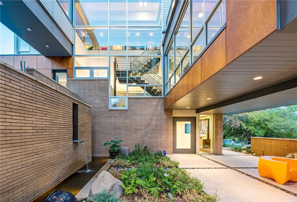 2203-Kessler-Woods-Court-vector