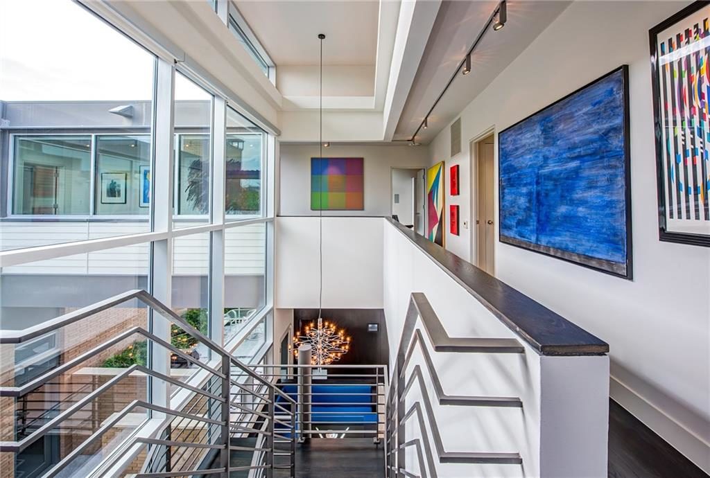 2203-Kessler-Woods-Court-vector