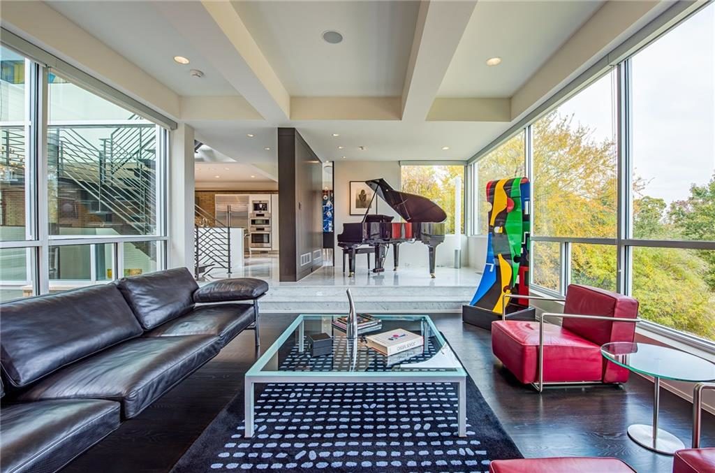 2203-Kessler-Woods-Court-vector