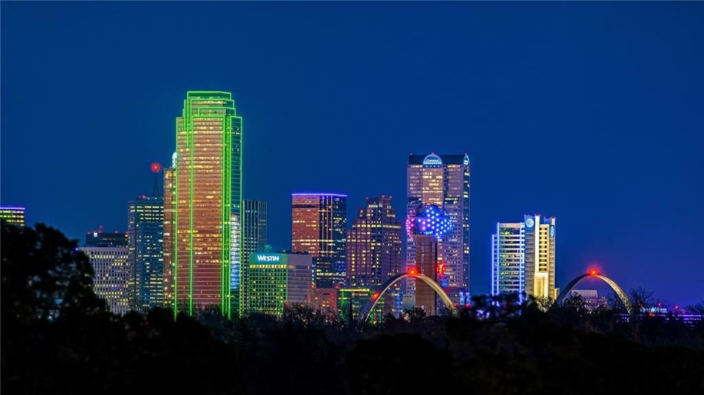 2203-Kessler-Woods-Court-vector