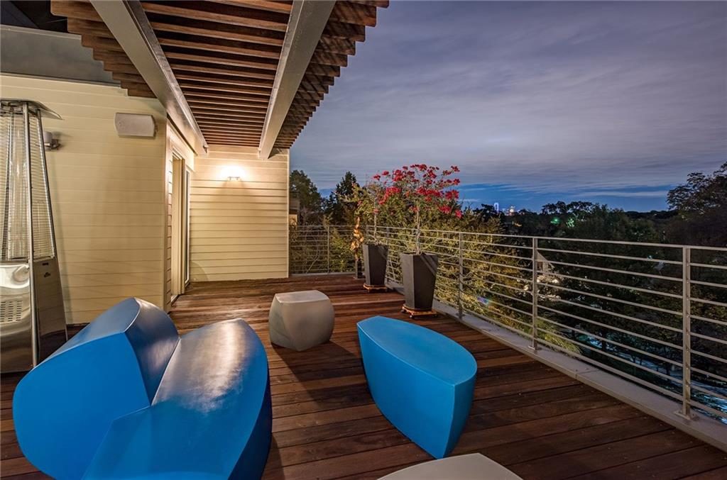 2203-Kessler-Woods-Court-vector