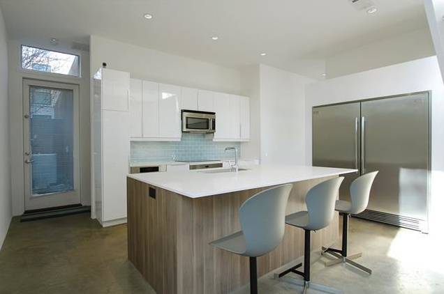 VECT2207-Ashby-HCHOTW