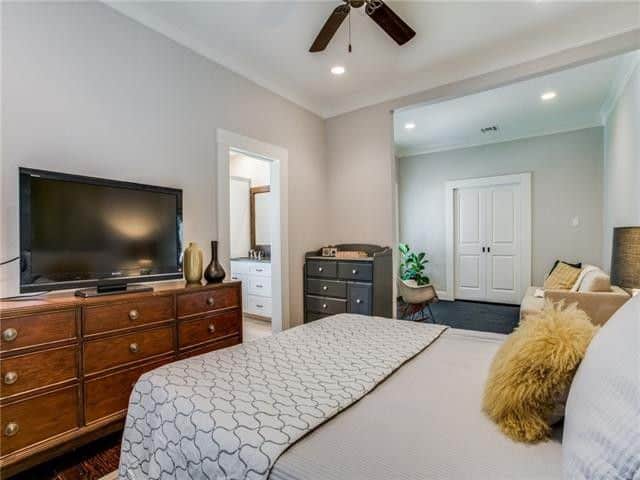 222-N.-Edgefield-Porch