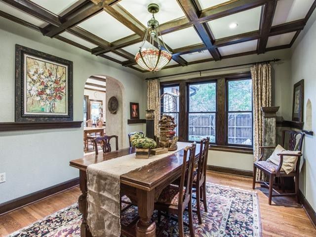 2411-Auburn-Ave.-vector