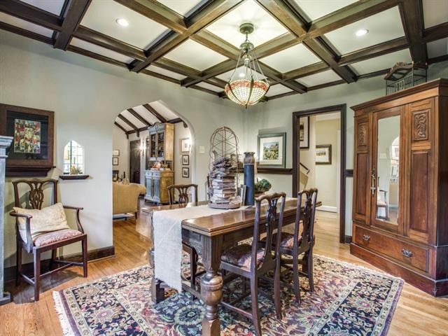 2411-Auburn-Ave.-vector