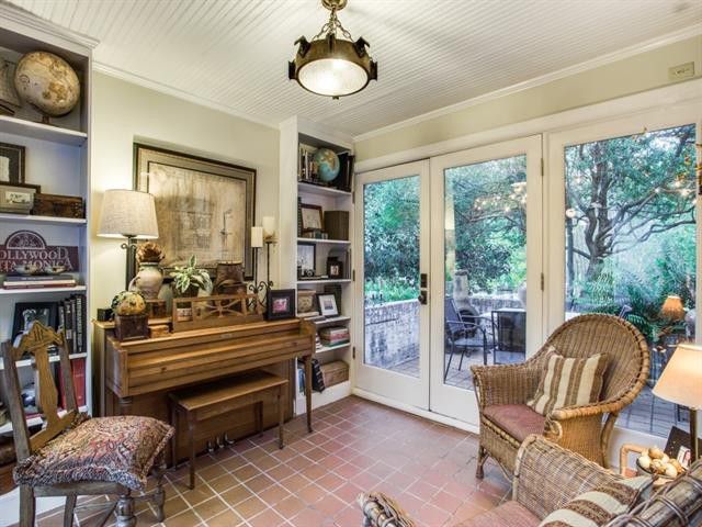 2411-Auburn-Ave.-vector