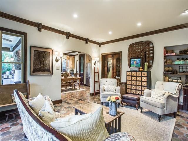 2411-Auburn-Ave.-vector