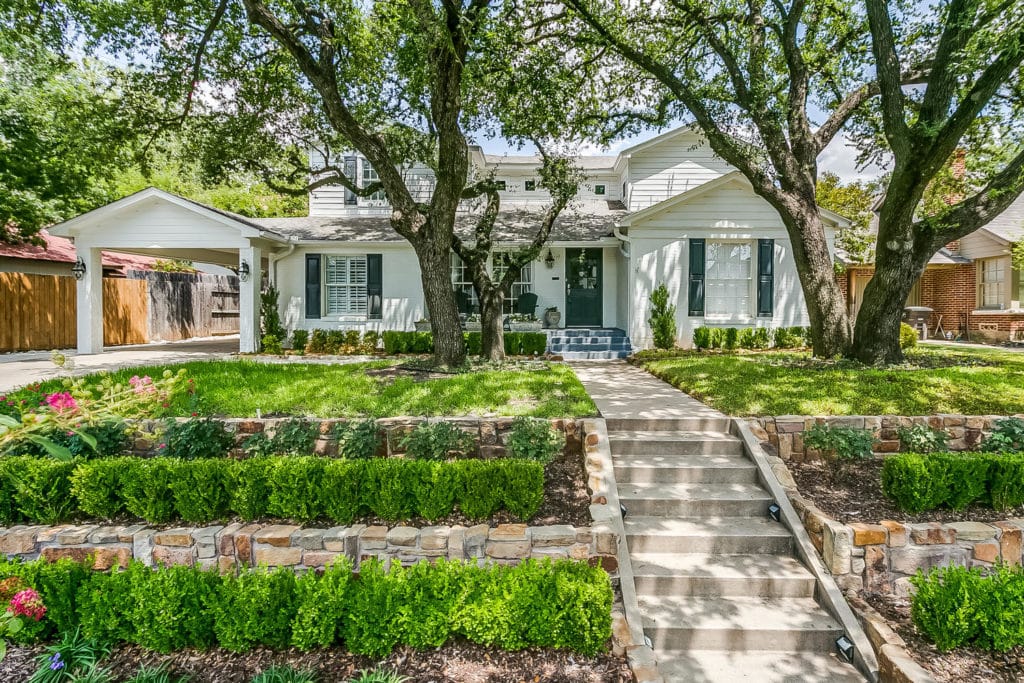 2417-Boyd-Ave-Fort-Worth-TX-large-001-27-Boyd-Ave-1-of-37-1500x1000-72dpi-1024x683