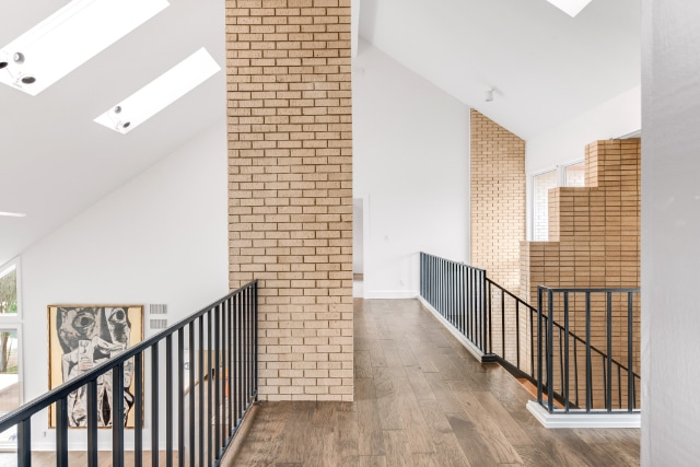 Texas Modern Regional