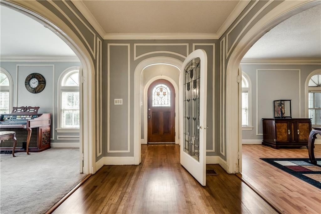 2601-South-Blvd-Front-2-1024x683