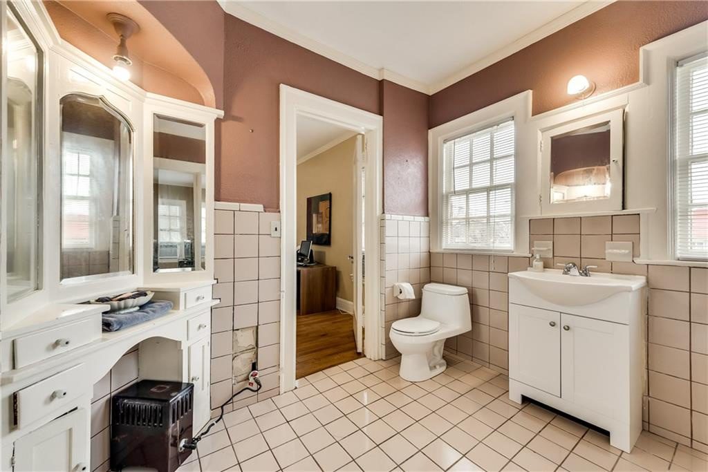 2601-South-Blvd-Front-2-1024x683