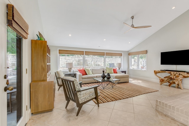 04_4501_Overton_Terrace_Court2-1