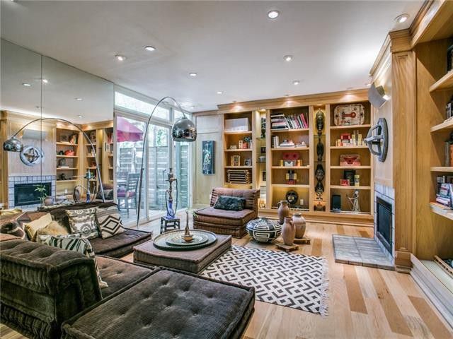 2808-Welborn-St-kitchen-7