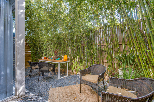 LOGO2711-hood-st-dallas-tx-g-High-Res-7